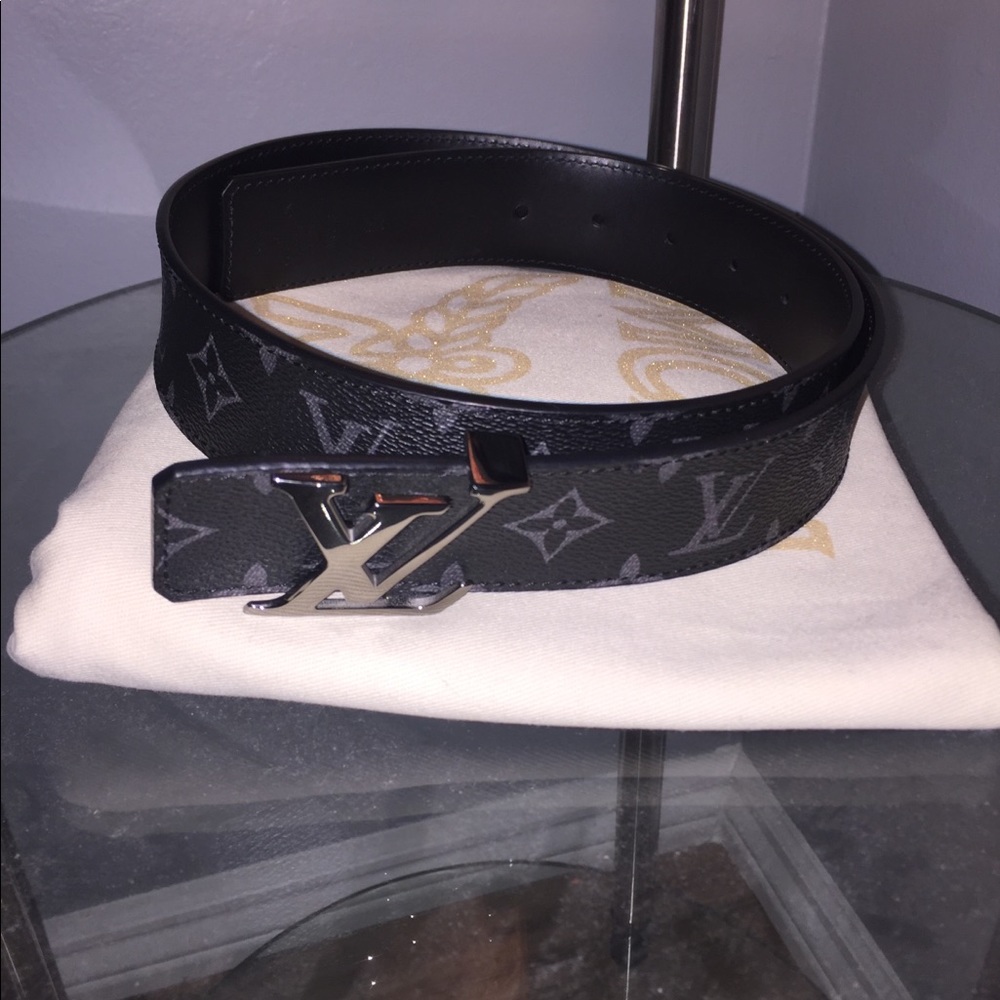 reversible Louis Vuitton belt